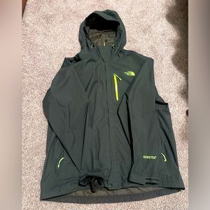 North Face Dryzzle Jacket Gore-Tex Size L